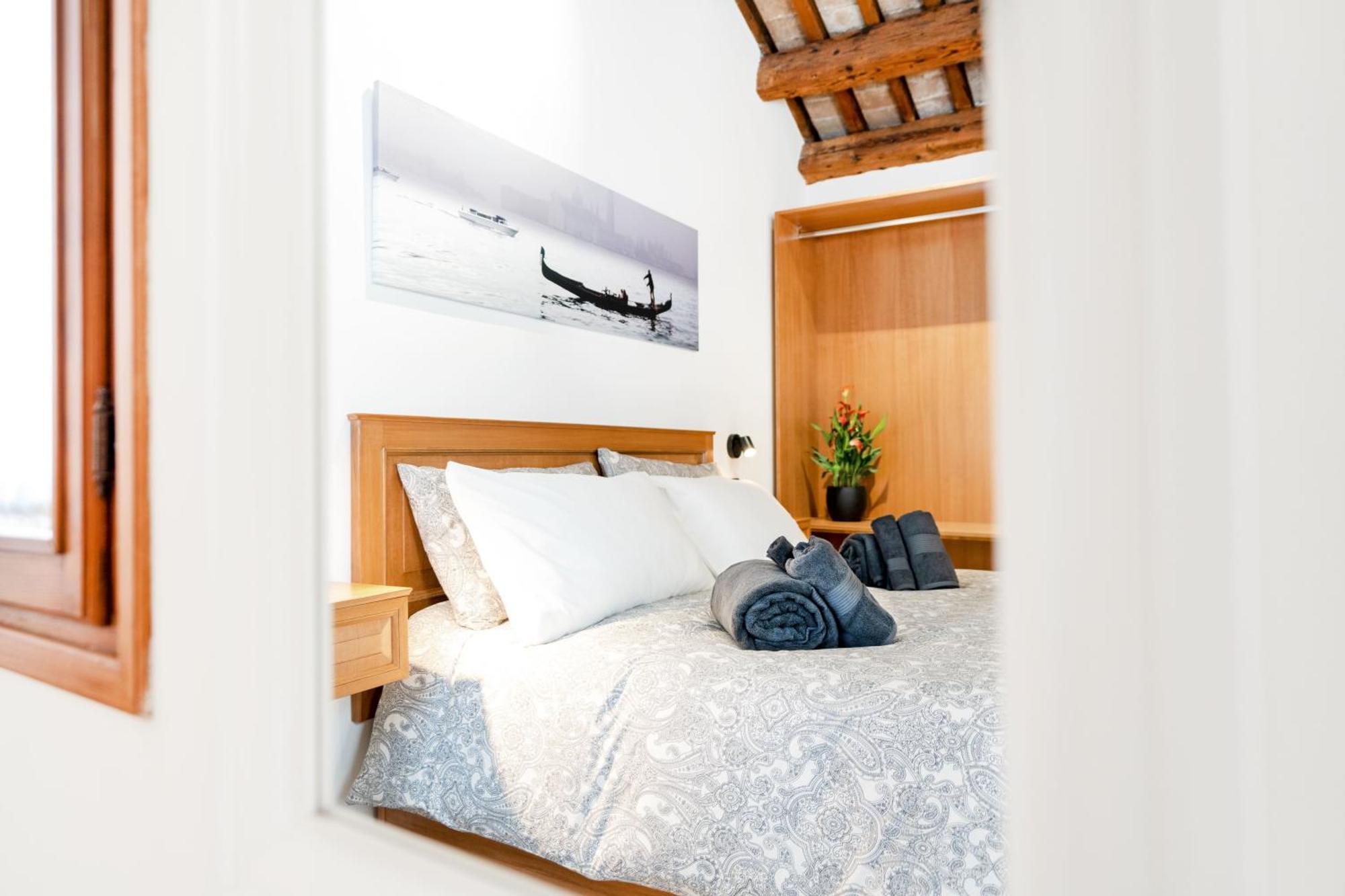 Intera Palazzina Al Centro Di Venice