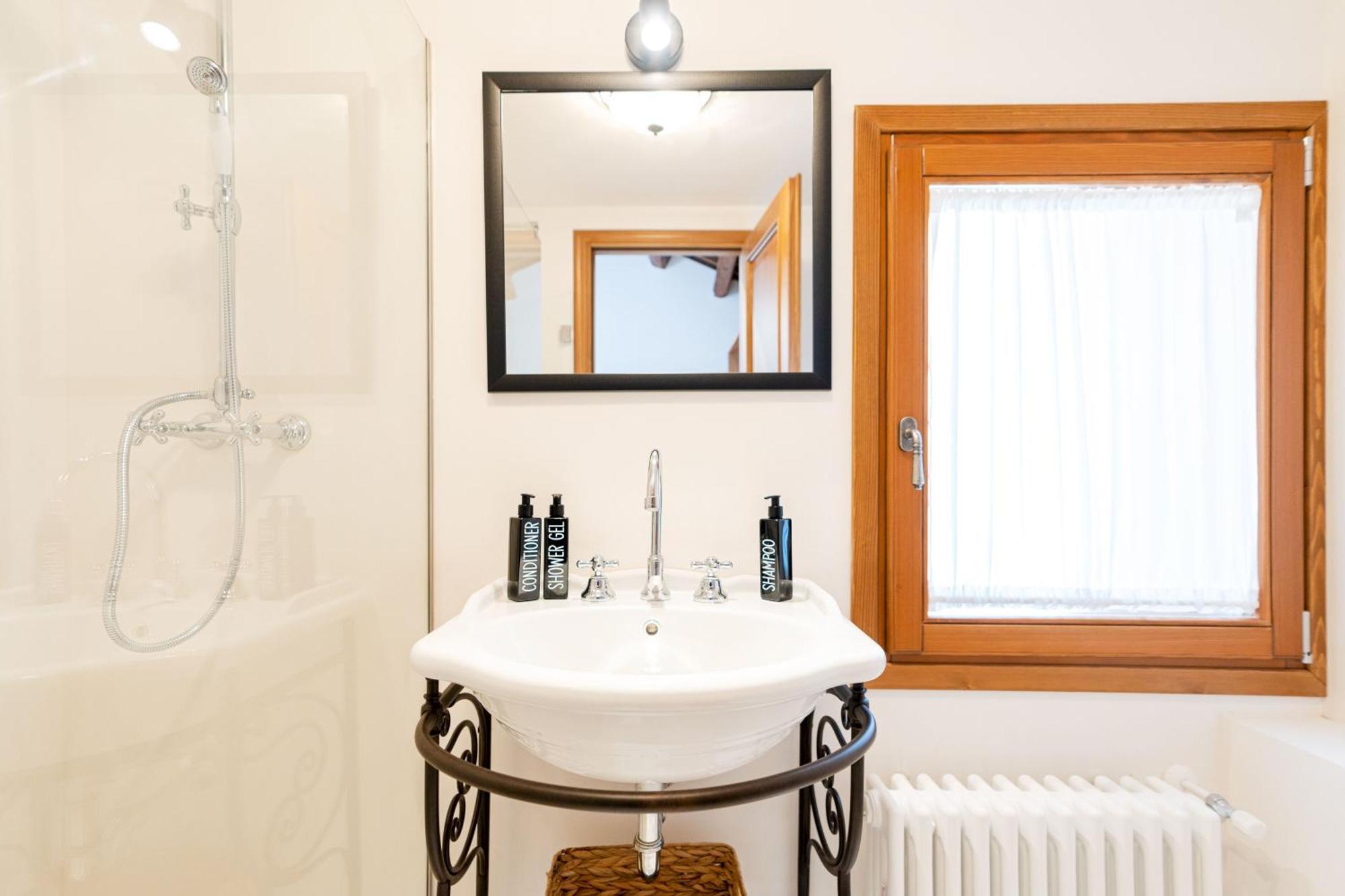 Intera Palazzina Al Centro Di Holiday home *
